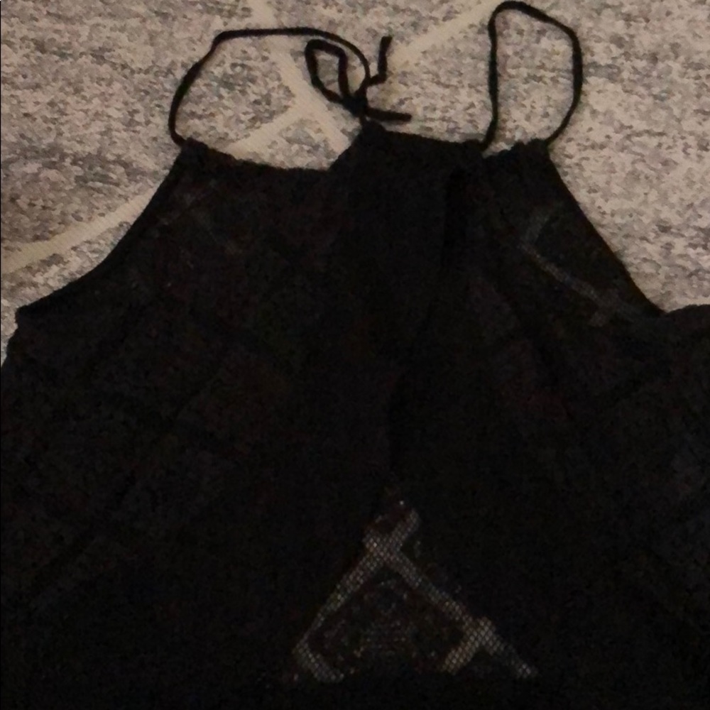 Open Back Roxy Top - Picture 3 of 3
